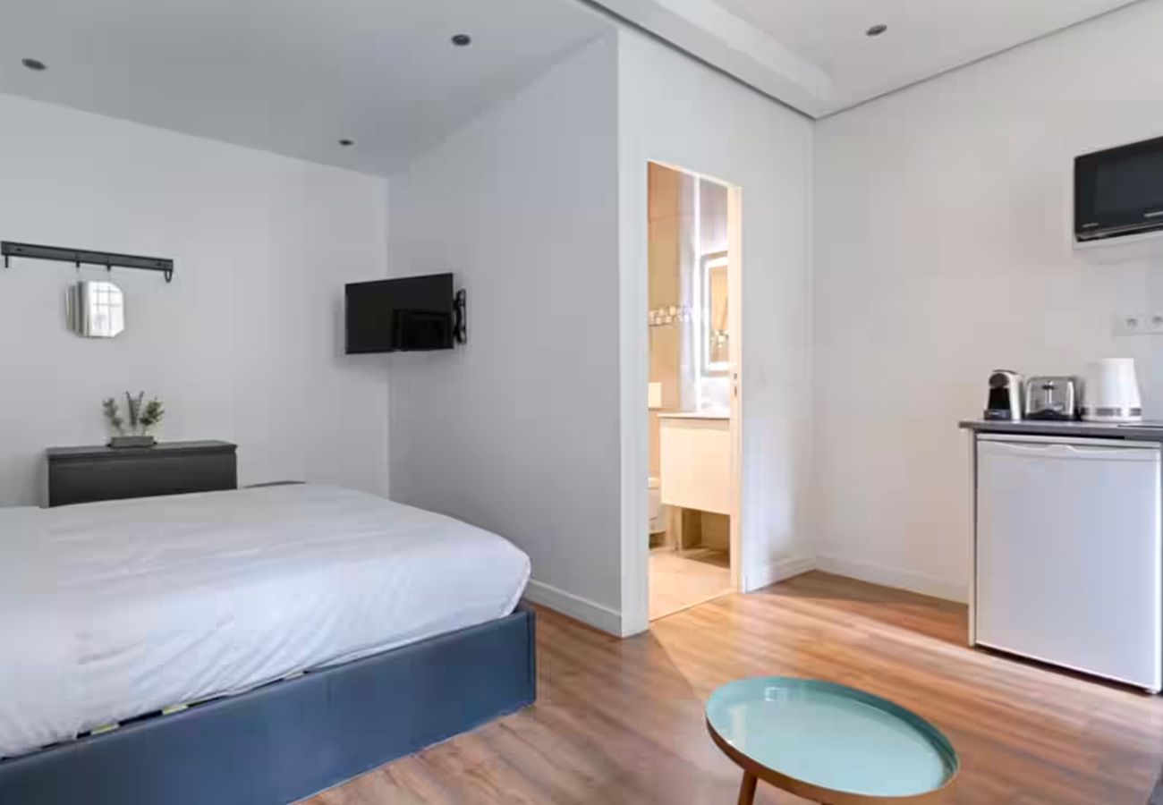 Studio à Paris - 202 - 249 Saint Denis