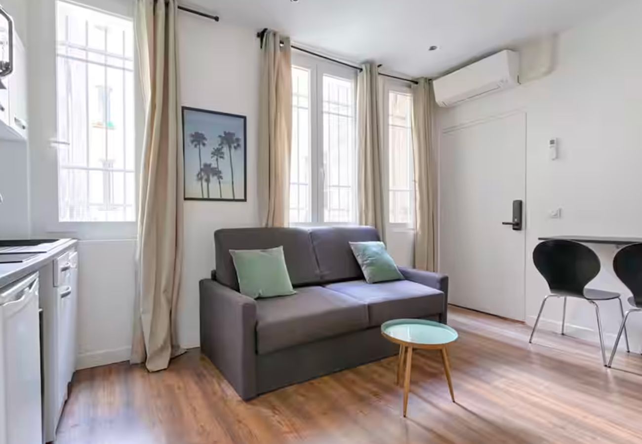 Studio à Paris - 202 - 249 Saint Denis