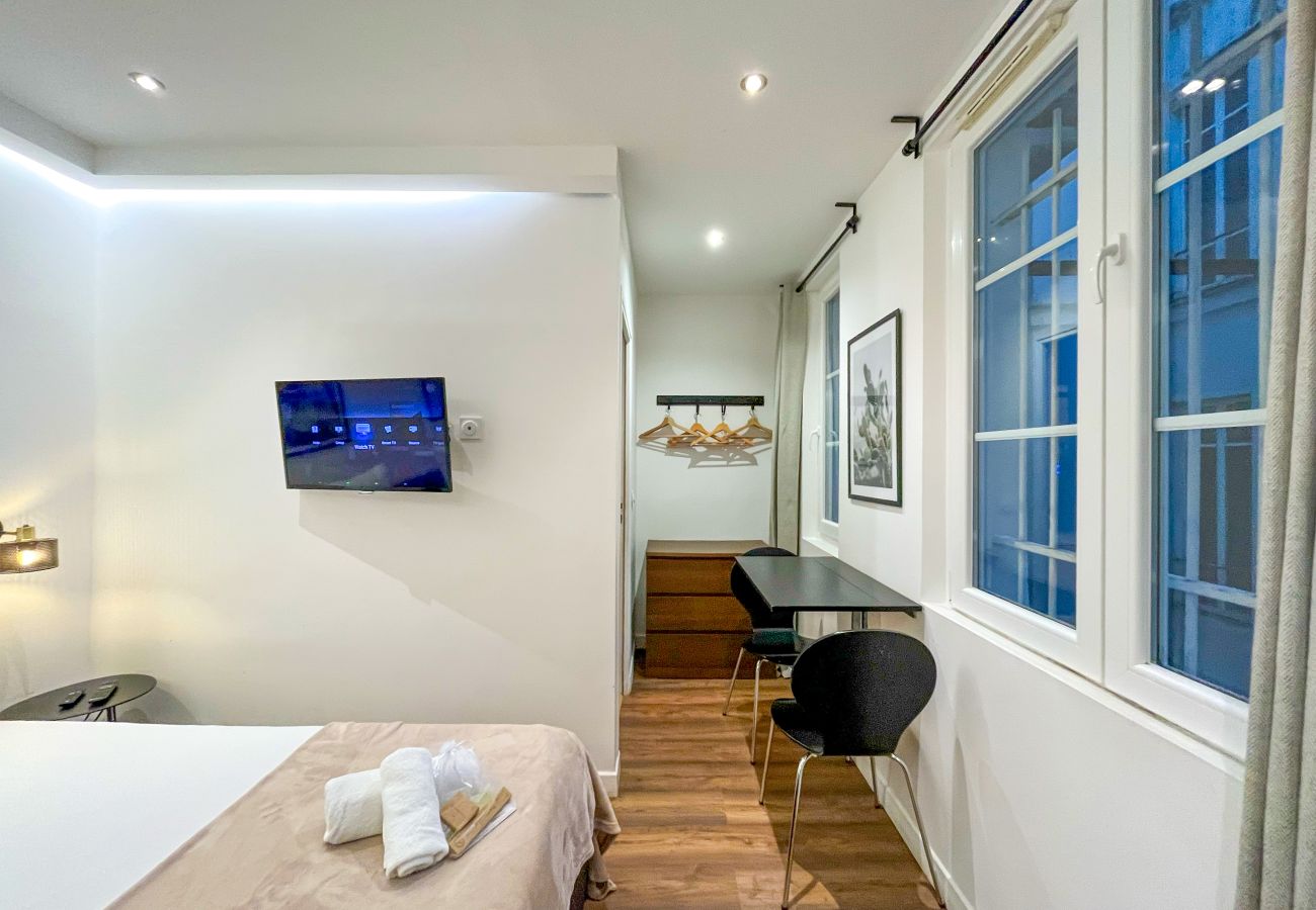 Studio à Paris - 204 - 249 Saint Denis