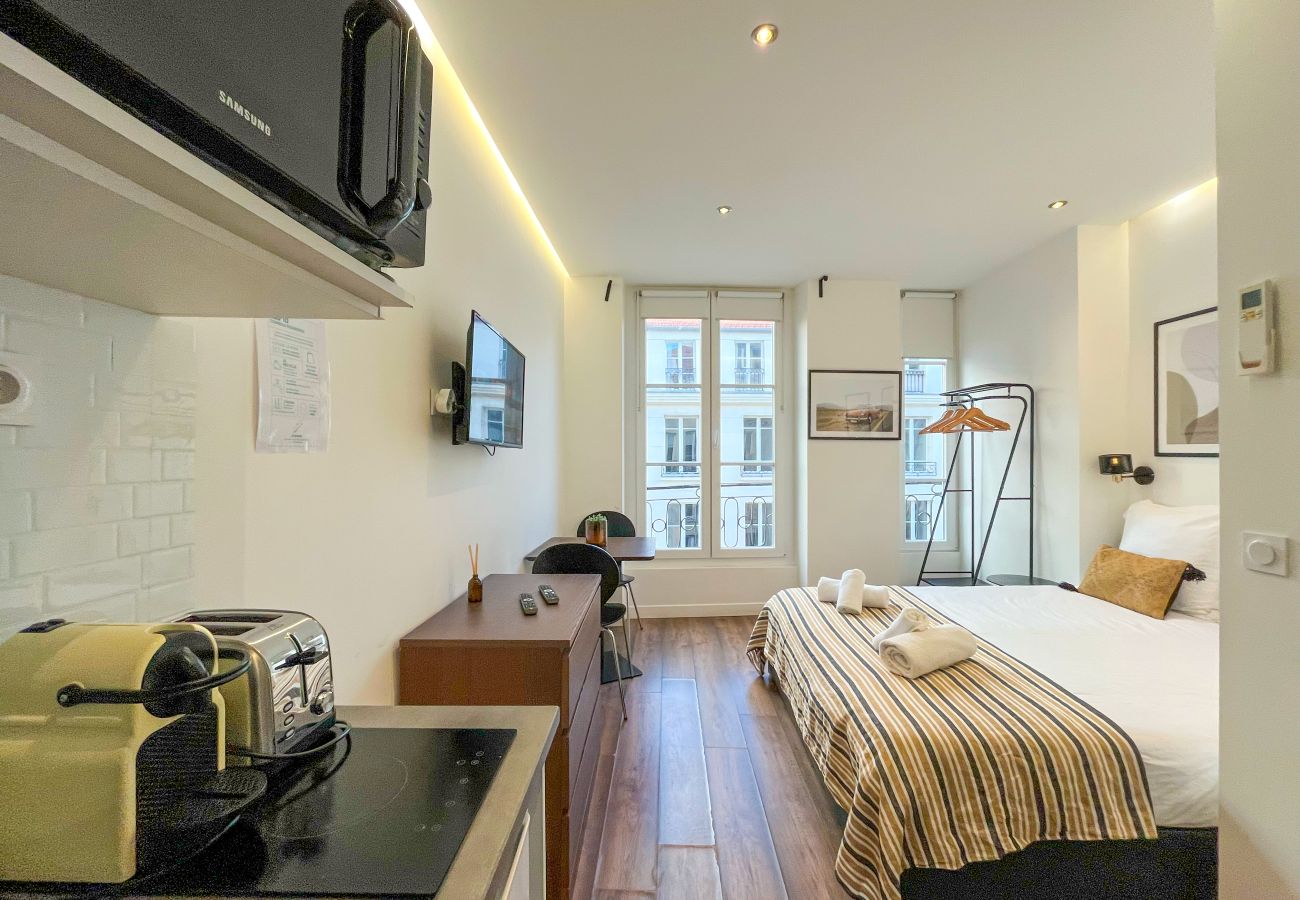 Studio à Paris - 208 - 249 Saint Denis