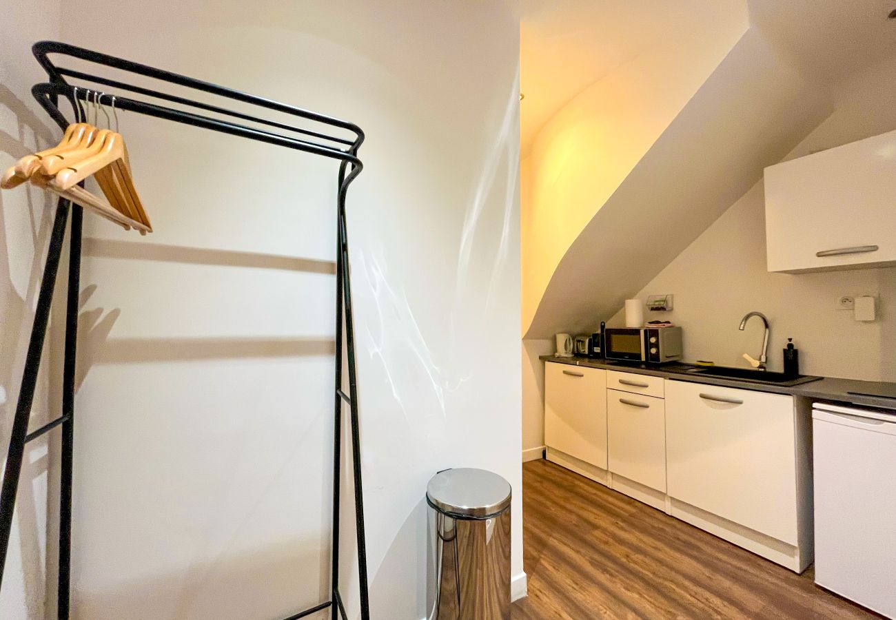 Studio à Paris - 211 - 249 Saint Denis