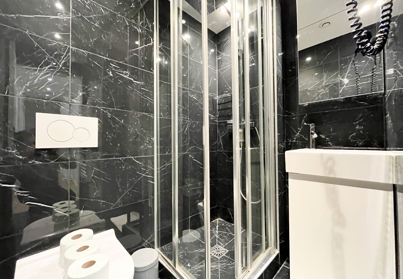 Apartamento em Paris - 104 B- 112 Richelieu 4G