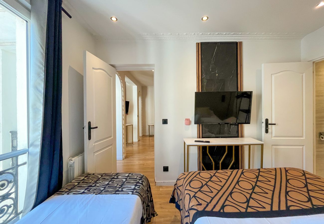 Apartamento em Paris - 105 B- 112 Richelieu 4D