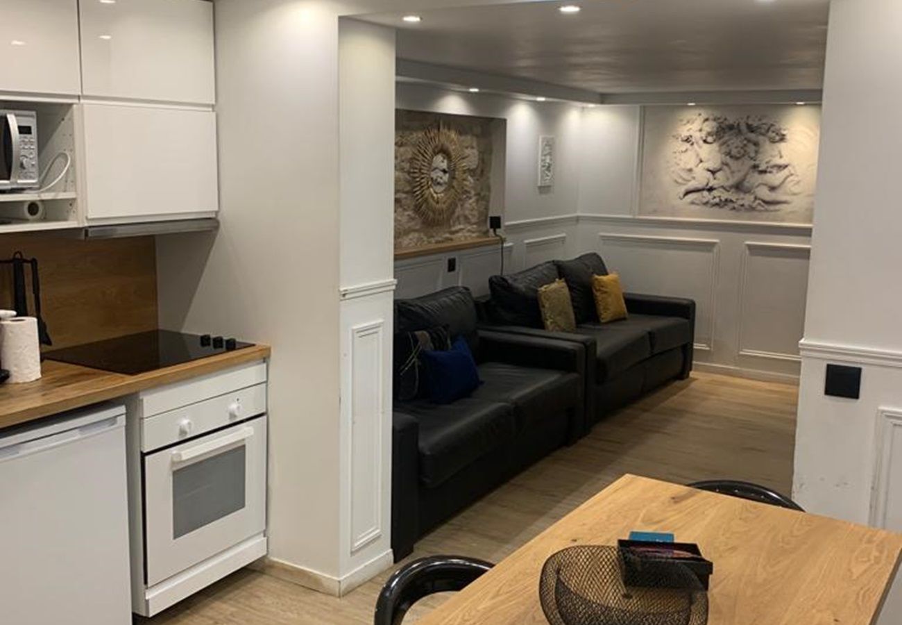 Apartamento em Paris - 113 A - Lemoine