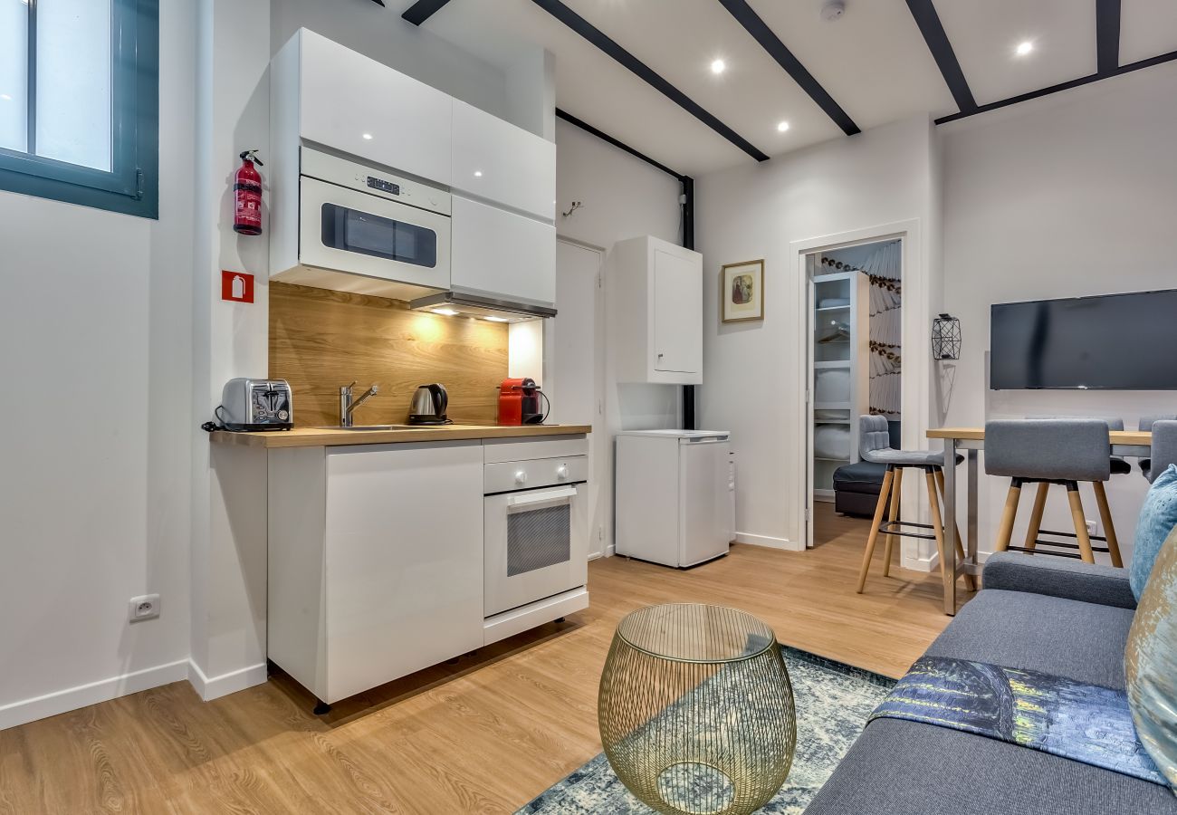 Apartamento em Paris - 114 - Saint Denis Couture