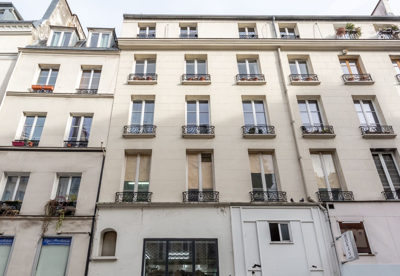 Apartamento em Paris - 114 - Saint Denis Couture