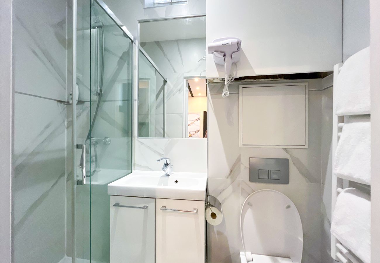 Apartamento em Paris - 114 - Saint Denis Couture