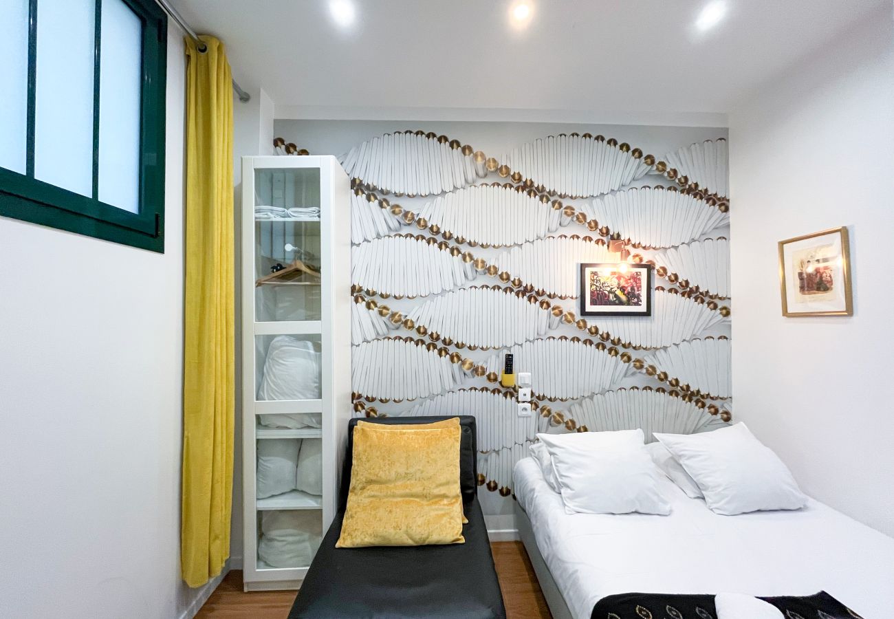 Apartamento em Paris - 114 - Saint Denis Couture