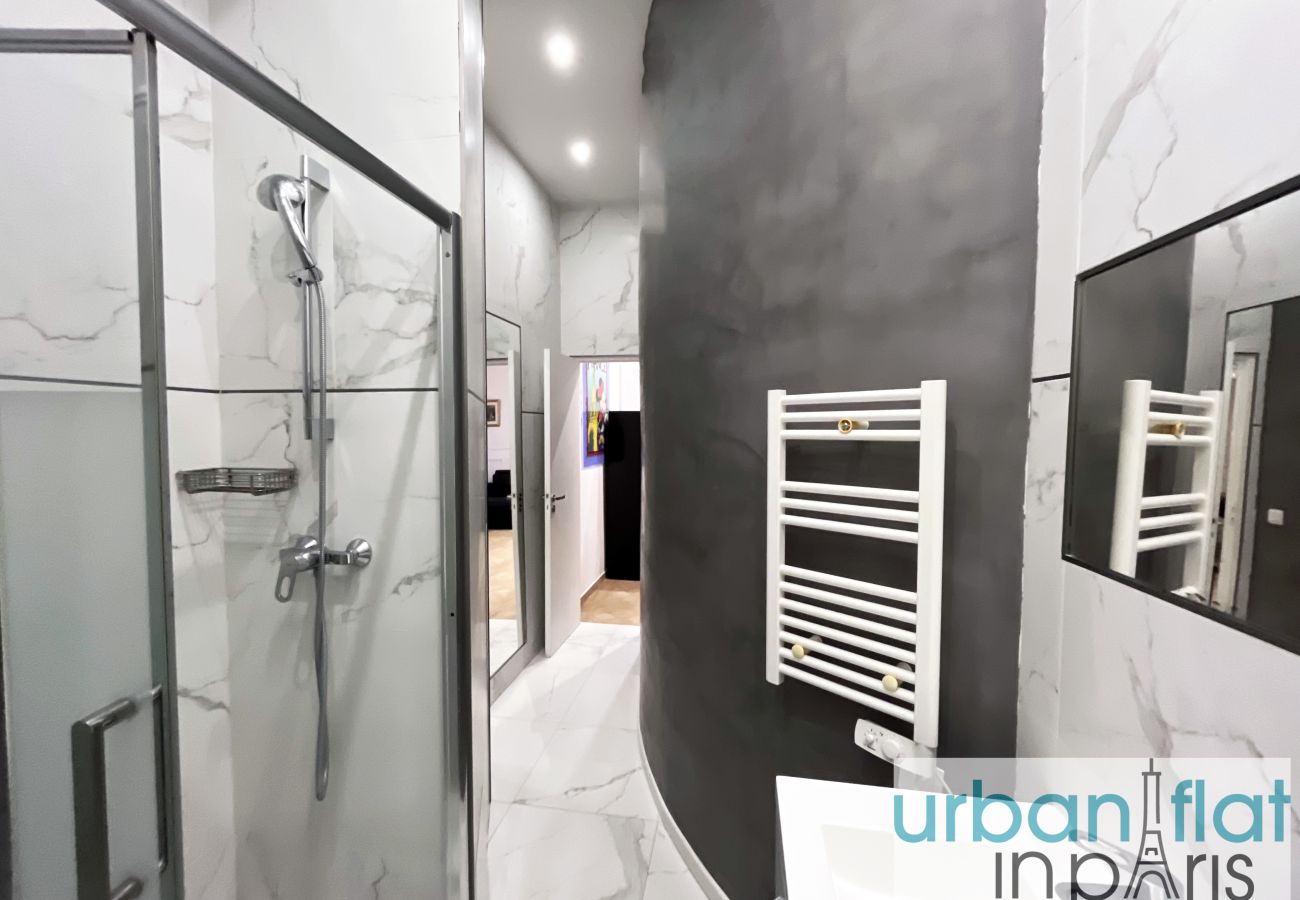 Apartamento em Paris - 72 A - Mermoz Mickey Mouse