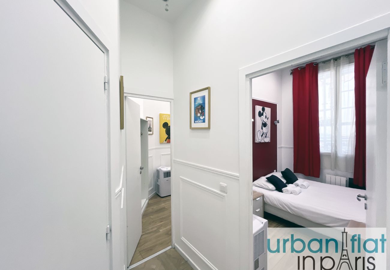 Apartamento em Paris - 72 A - Mermoz Mickey Mouse
