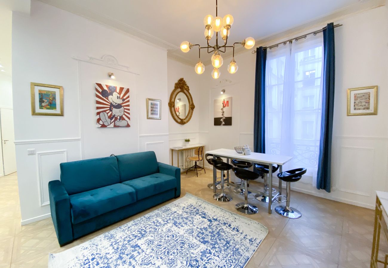 Apartamento em Paris - 72 A - Mermoz Mickey Mouse