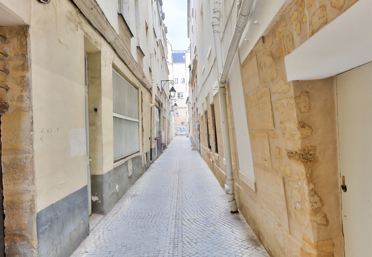 Apartamento em Paris - 125 - Impasse Saint Denis