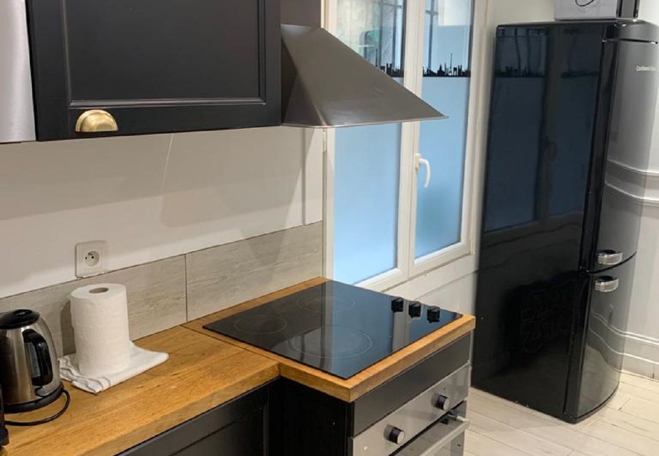 Apartamento em Paris - 41 A - Star Wars