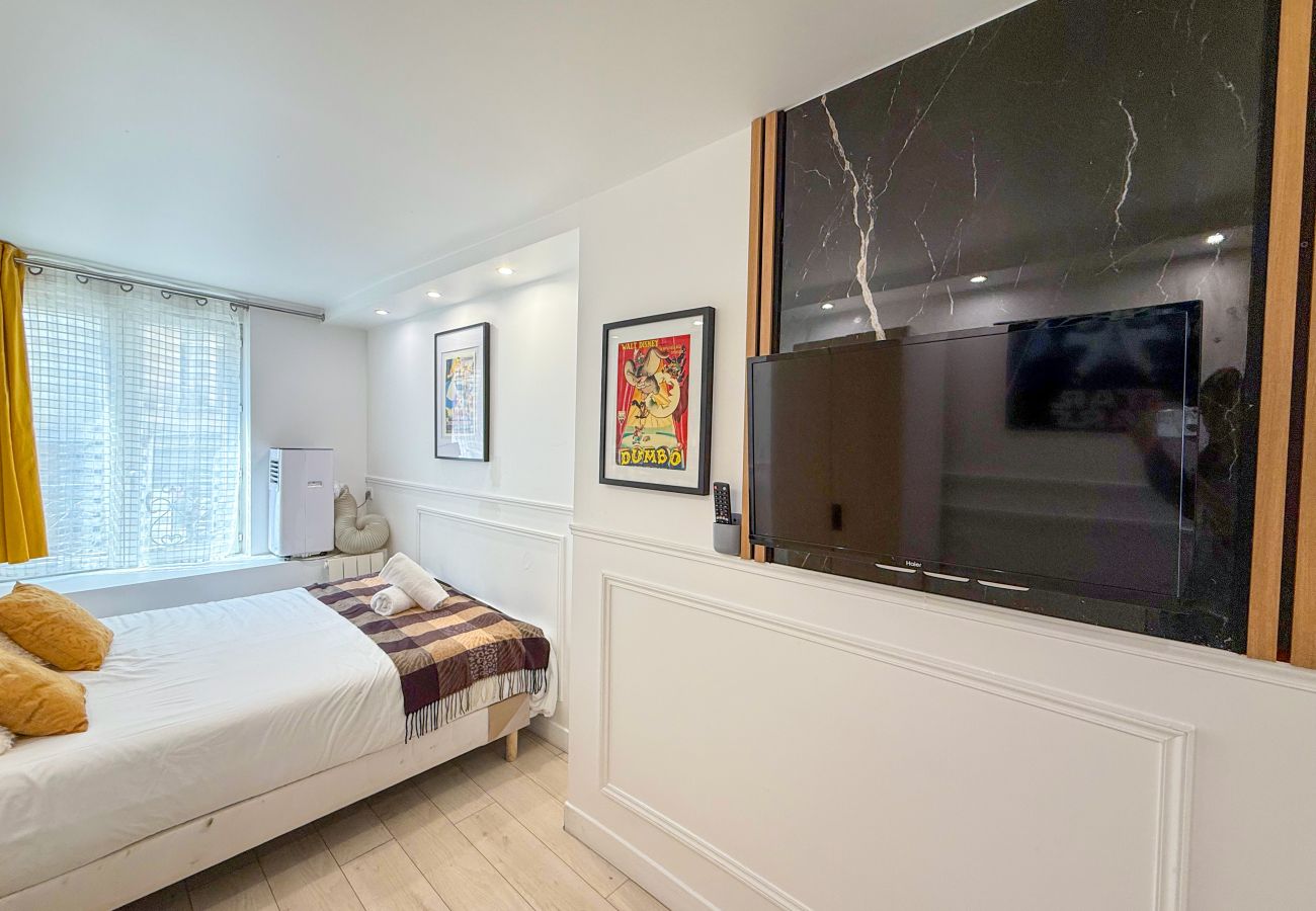 Apartamento em Paris - 41 A - Star Wars