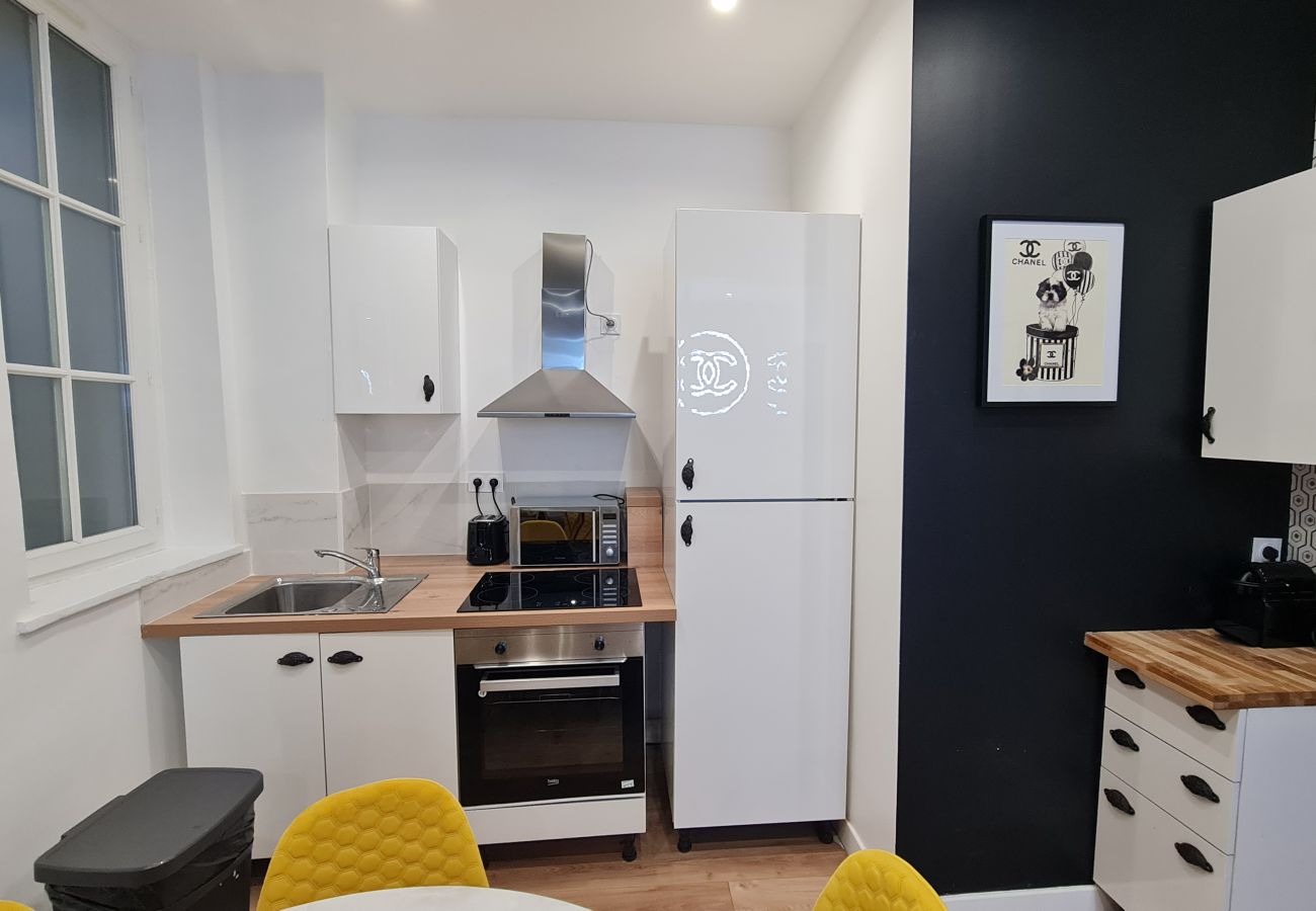 Apartamento em Paris - 157 B - Chanel 210 Saint Denis