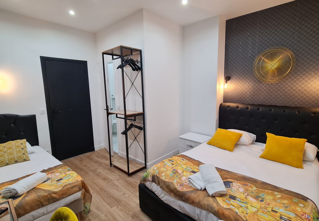 Apartamento em Paris - 157 B - Chanel 210 Saint Denis