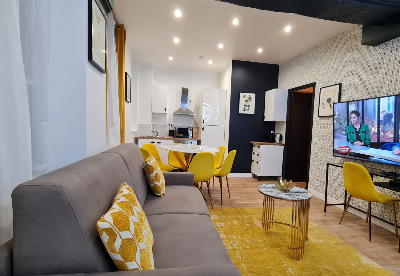 Apartamento em Paris - 157 B - Chanel 210 Saint Denis