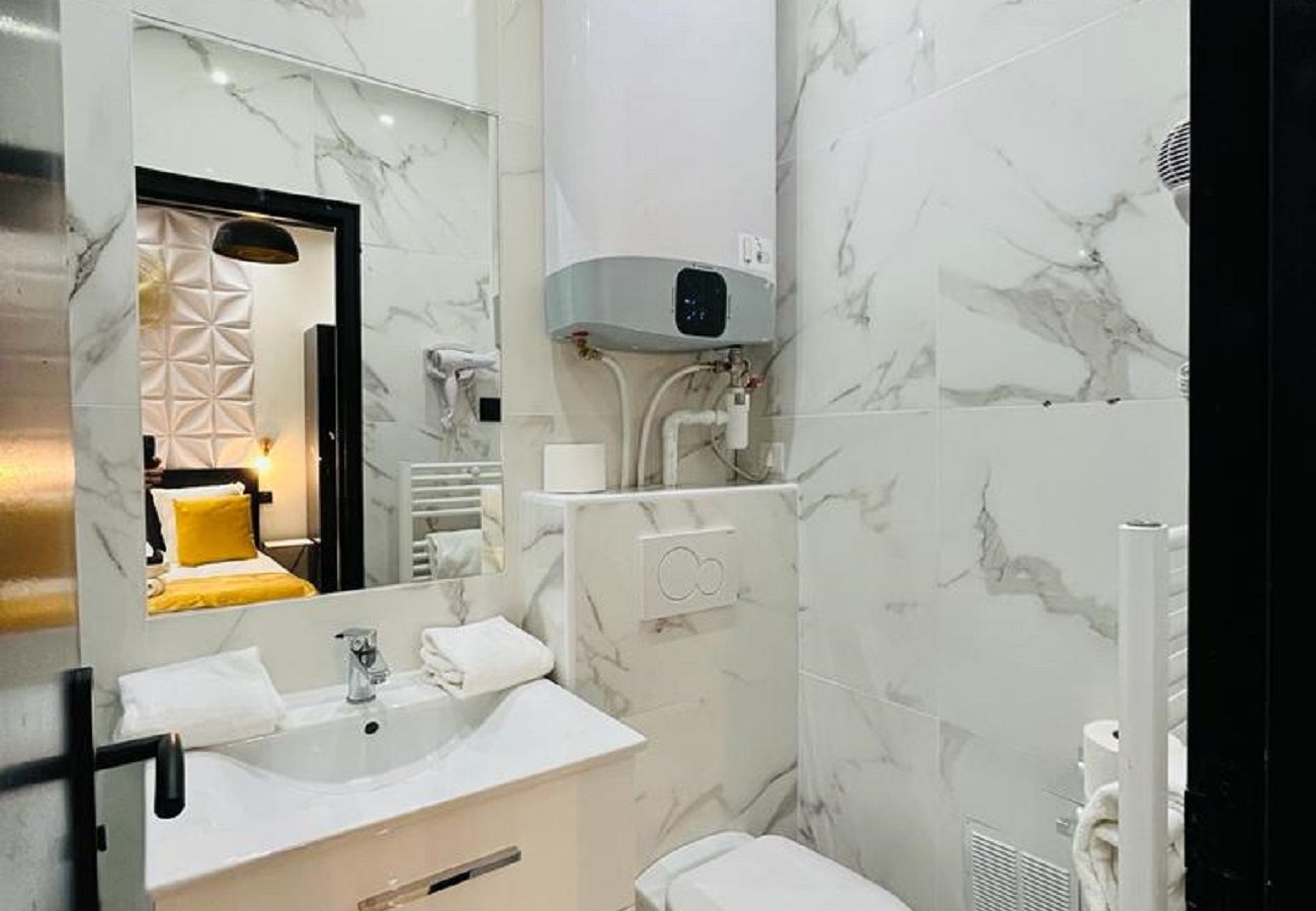 Apartamento em Paris - 160 - Atelier Fashion Ponceau