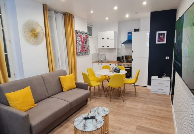 Apartamento em Paris - 158 A - Vuitton 210 Saint Denis