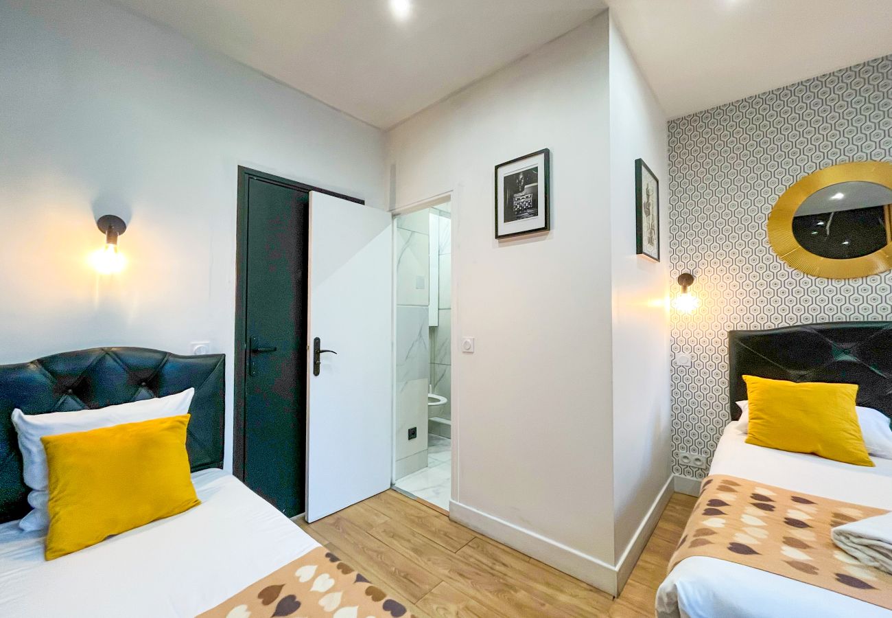 Apartamento em Paris - 158 A - Vuitton 210 Saint Denis