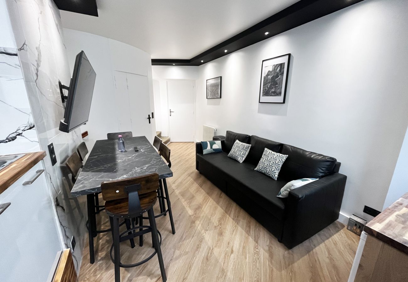 Apartamento em Paris - 172 - Edouard Jacques
