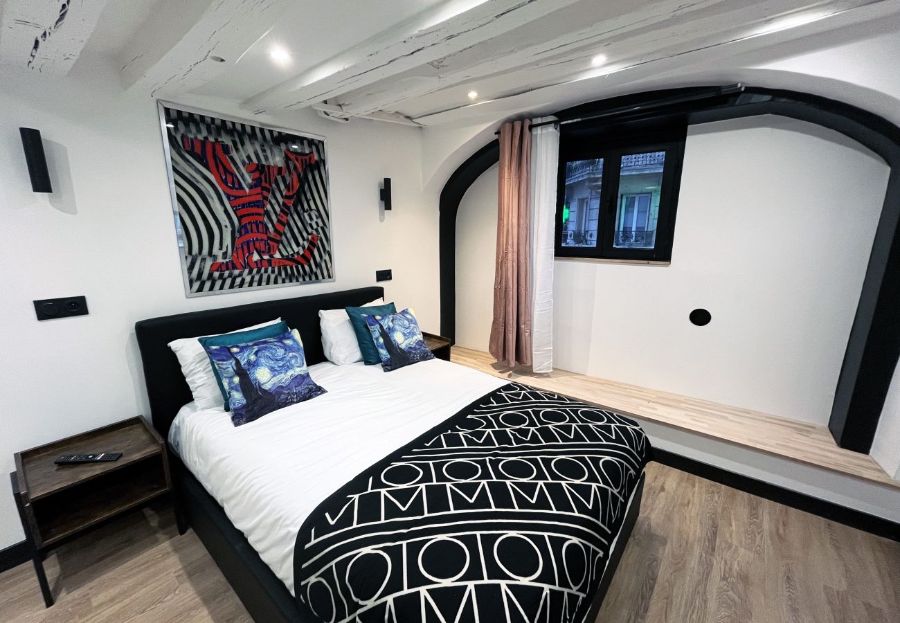 Apartamento em Paris - 174 - 218 Saint Denis petit