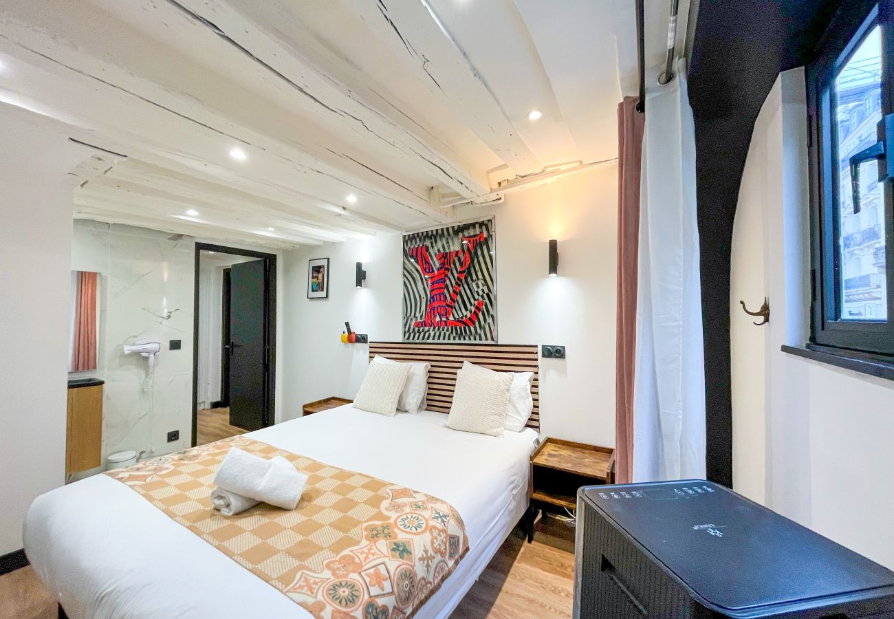 Apartamento em Paris - 174 - 218 Saint Denis petit