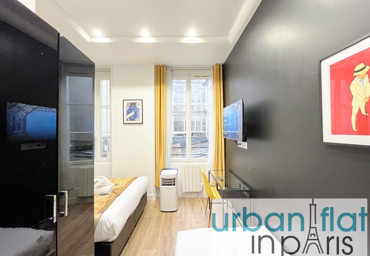 Apartamento em Paris - 156 B - YSL 210 Saint Denis