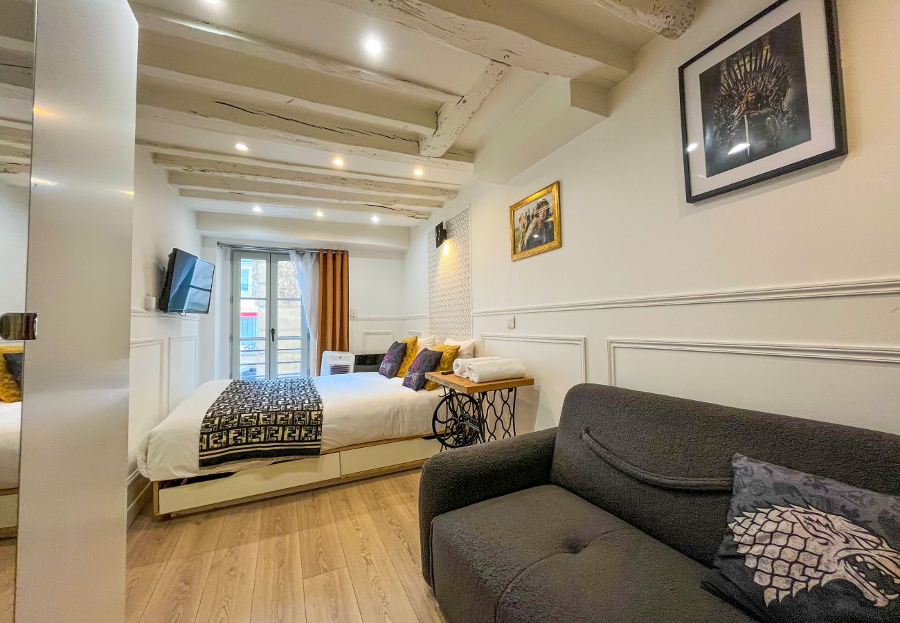 Apartamento em Paris - 42 B - Game of thrones in Paris