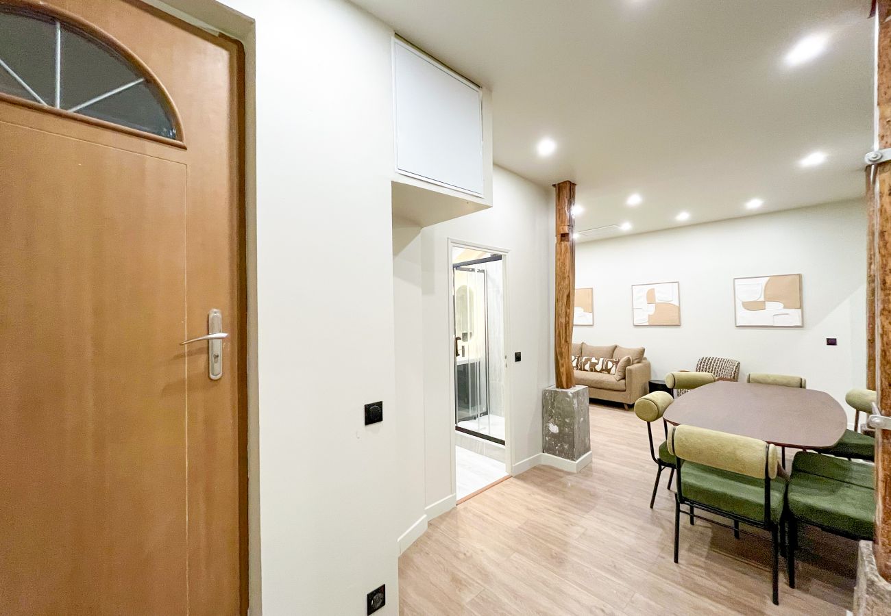 Apartamento em Paris - 199 B - Aboukir RDC