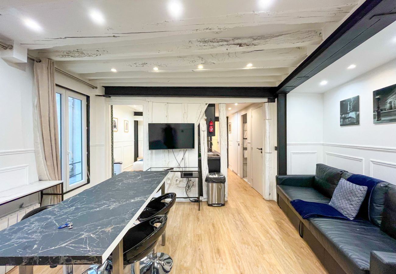 Apartamento em Paris - 93 B - Nazareth