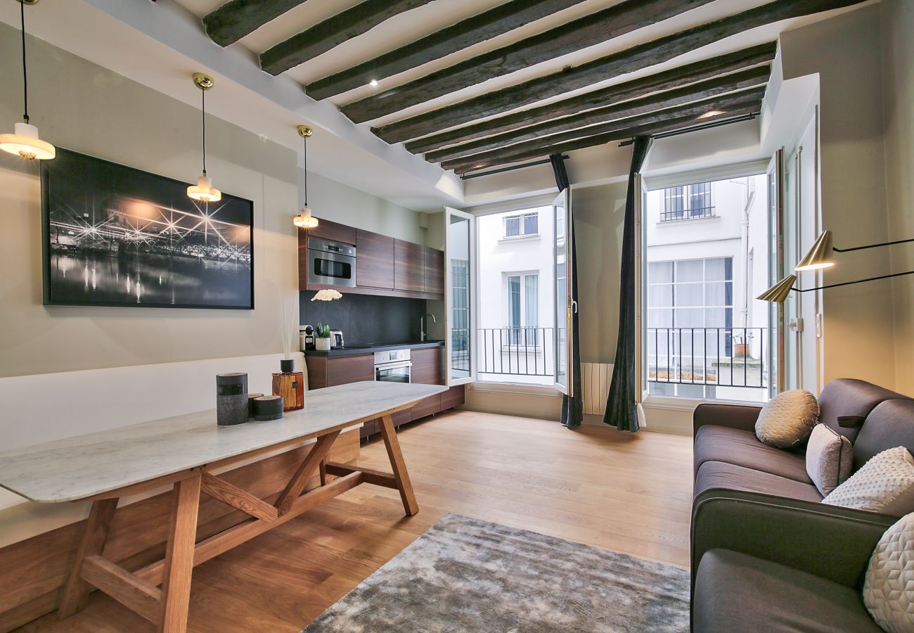 Apartment in Paris - 70 B - 9 Apolline