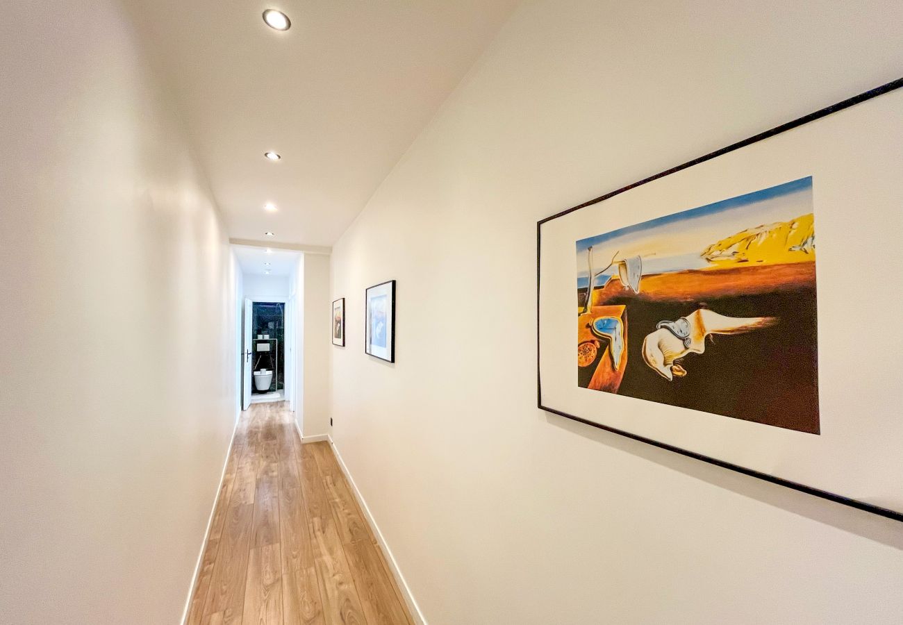 Apartment in Paris - 105 B- 112 Richelieu 4D