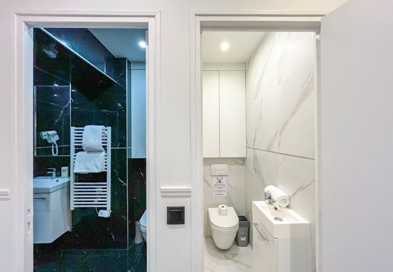 Apartment in Paris - 106 B- 112 Richelieu 3G