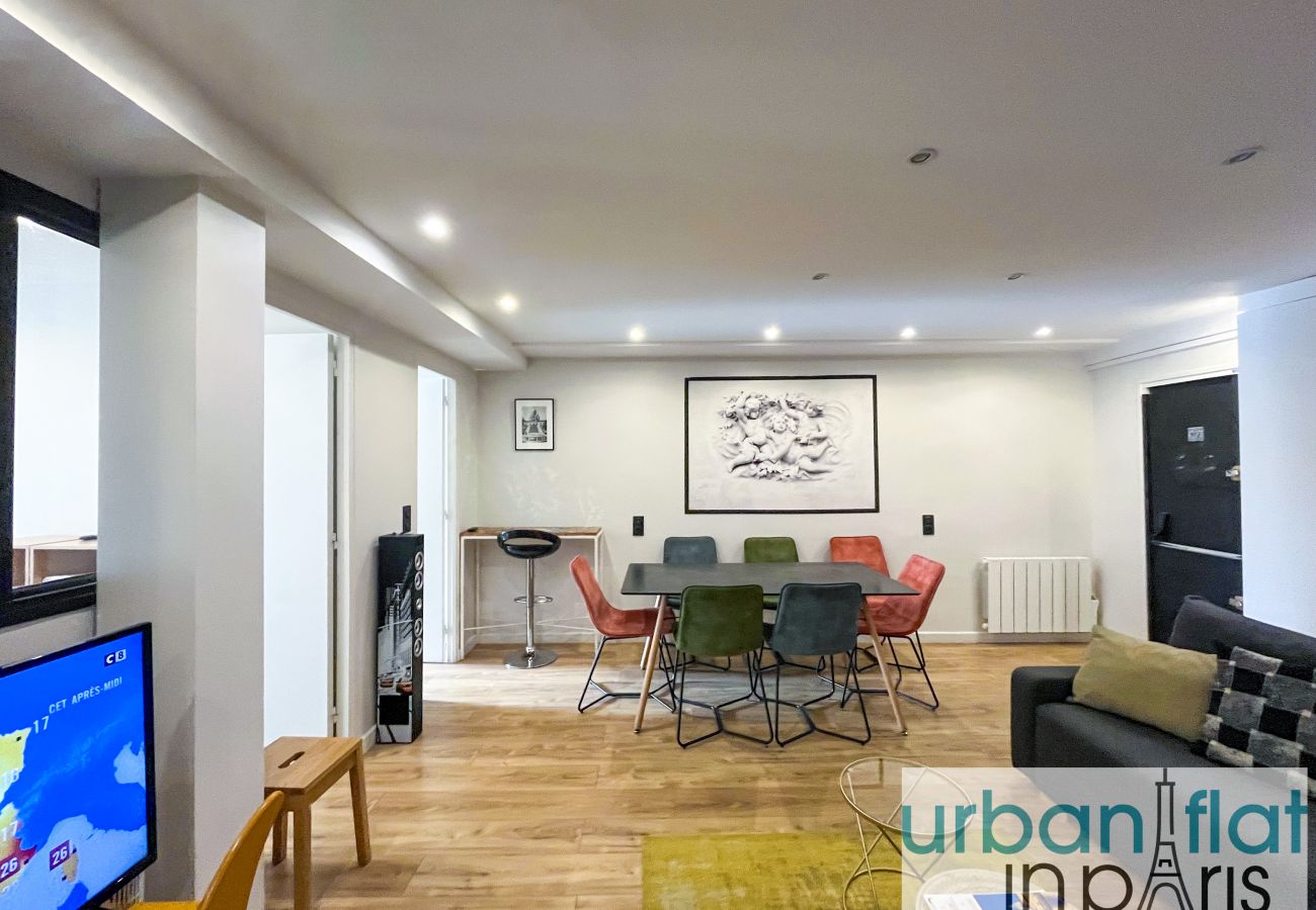 Apartment in Paris - 120 B- Temple Marais