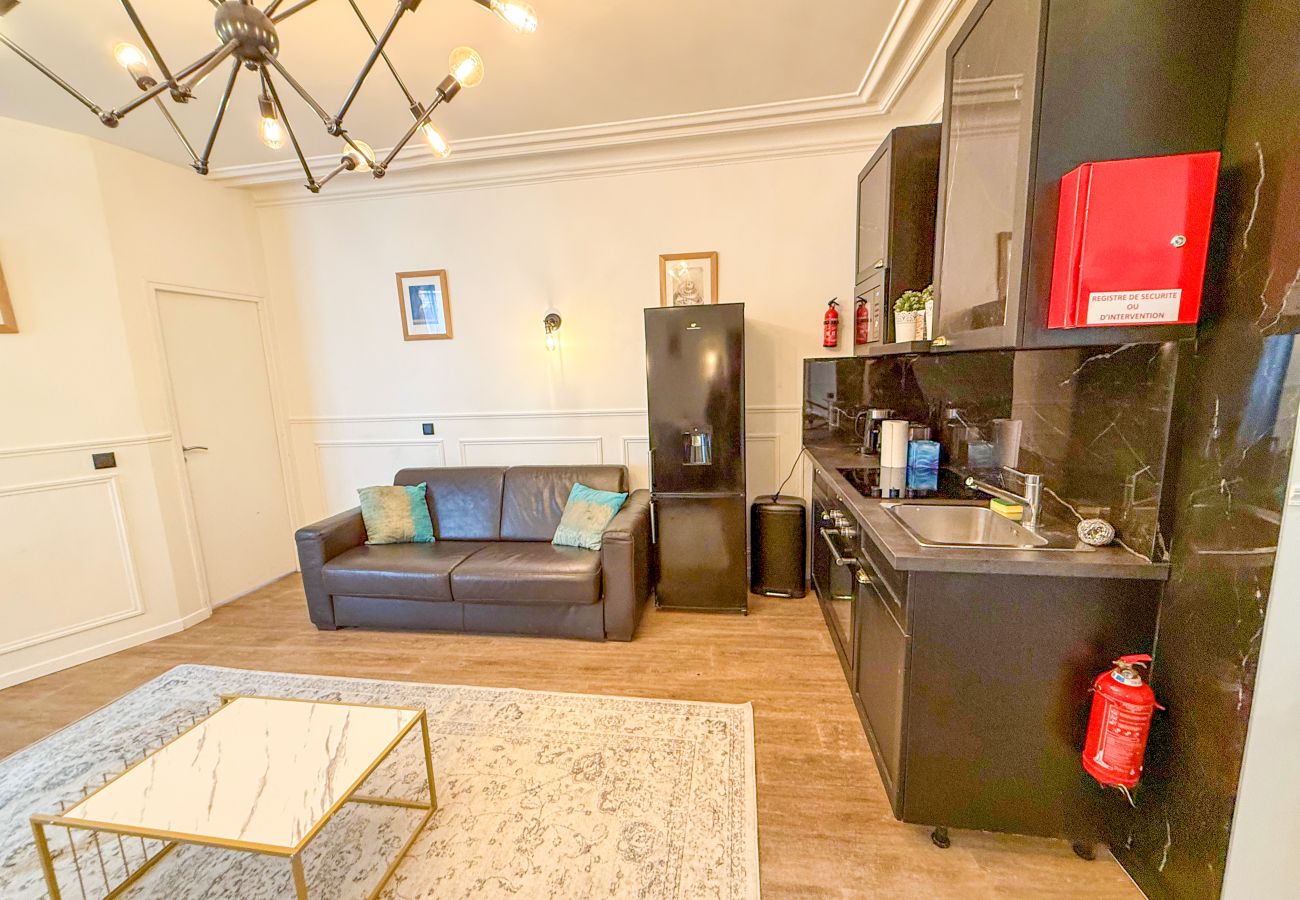 Apartment in Paris - 107 A- 112 Richelieu 3D
