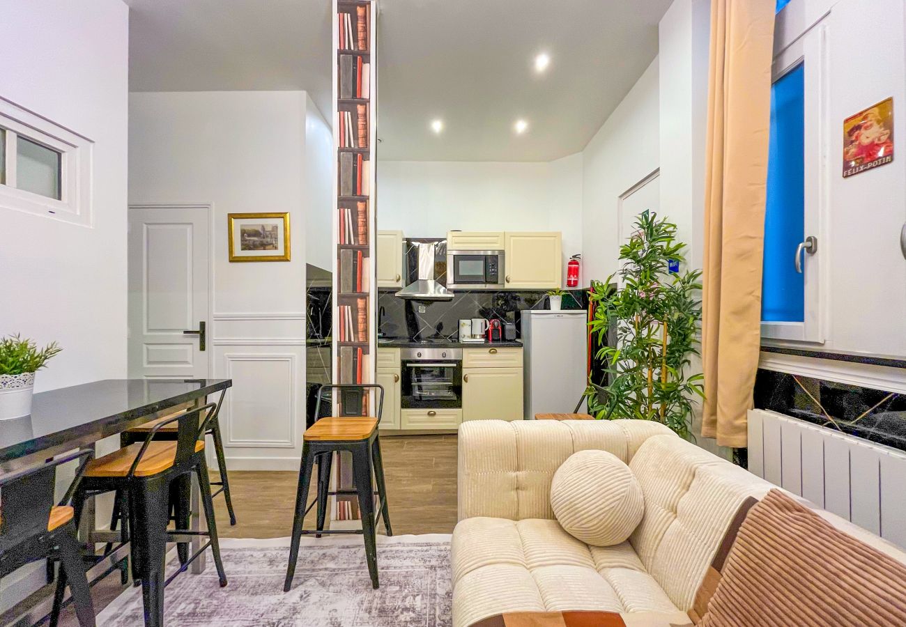 Apartment in Paris - 101 B - Maire