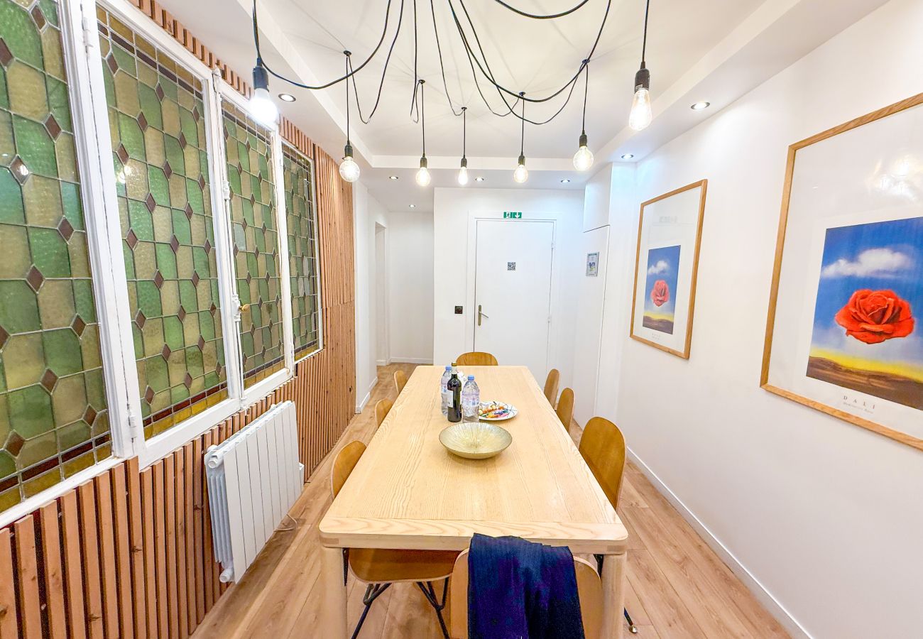 Apartment in Paris - 105 A- 112 Richelieu 4D