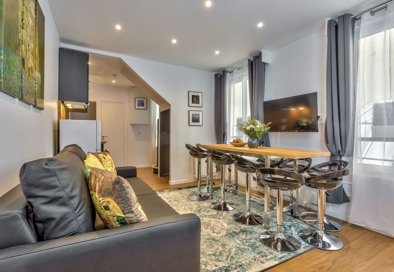 Apartment in Paris - 115 B - Urban Vuitton Saint Denis