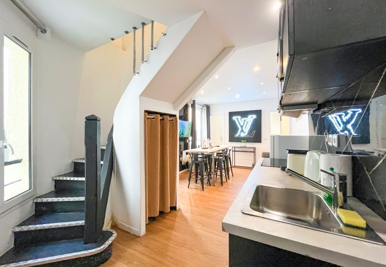 Apartment in Paris - 115 B - Urban Vuitton Saint Denis