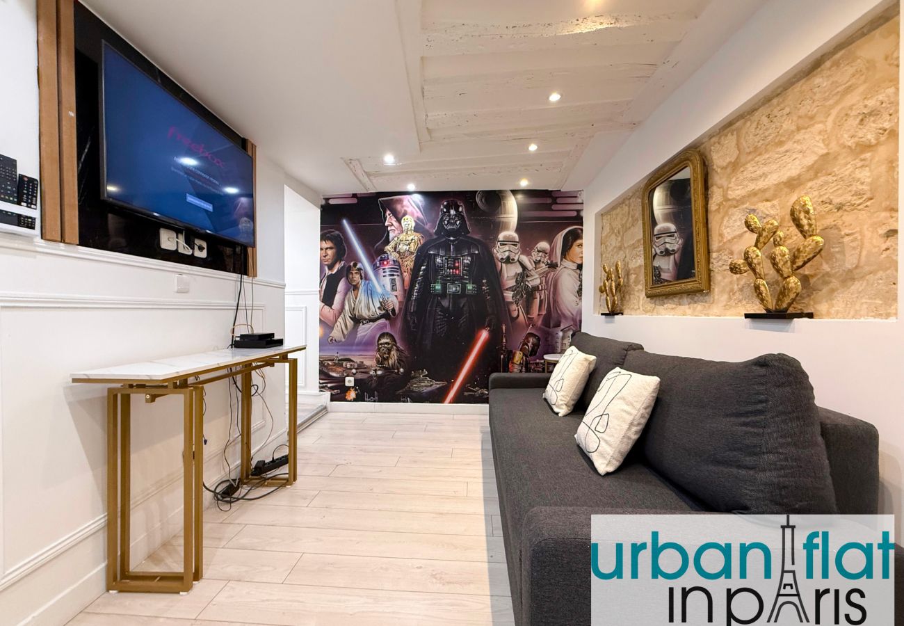 Apartment in Paris - 41 A - Star Wars