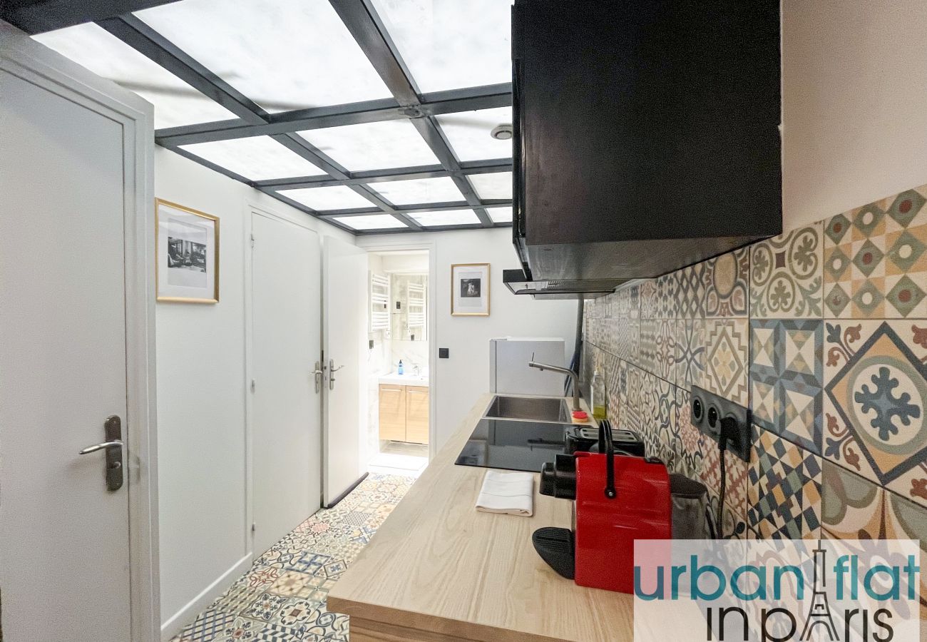 Apartment in Paris - 120 A- Temple Marais