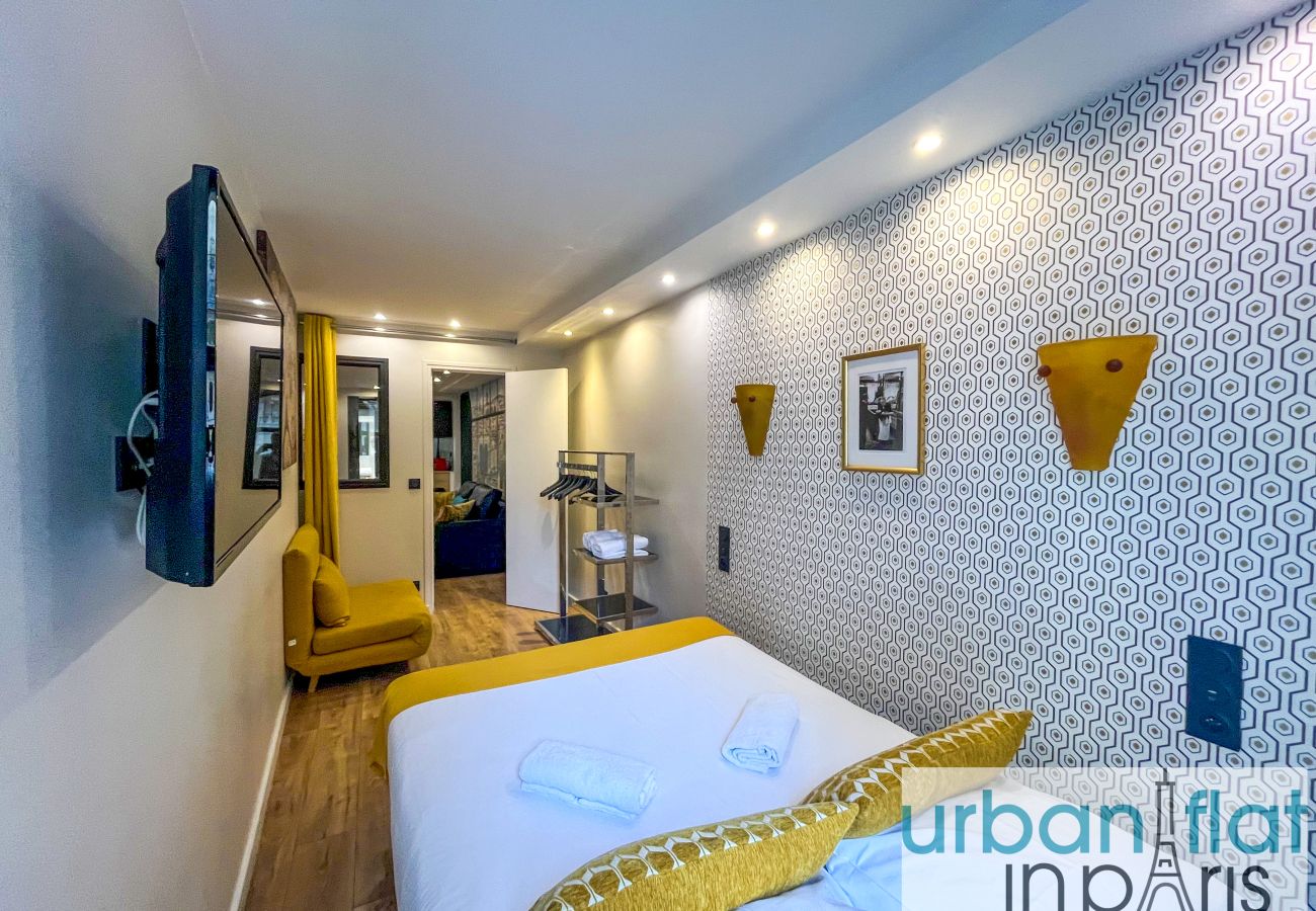 Apartment in Paris - 120 A- Temple Marais