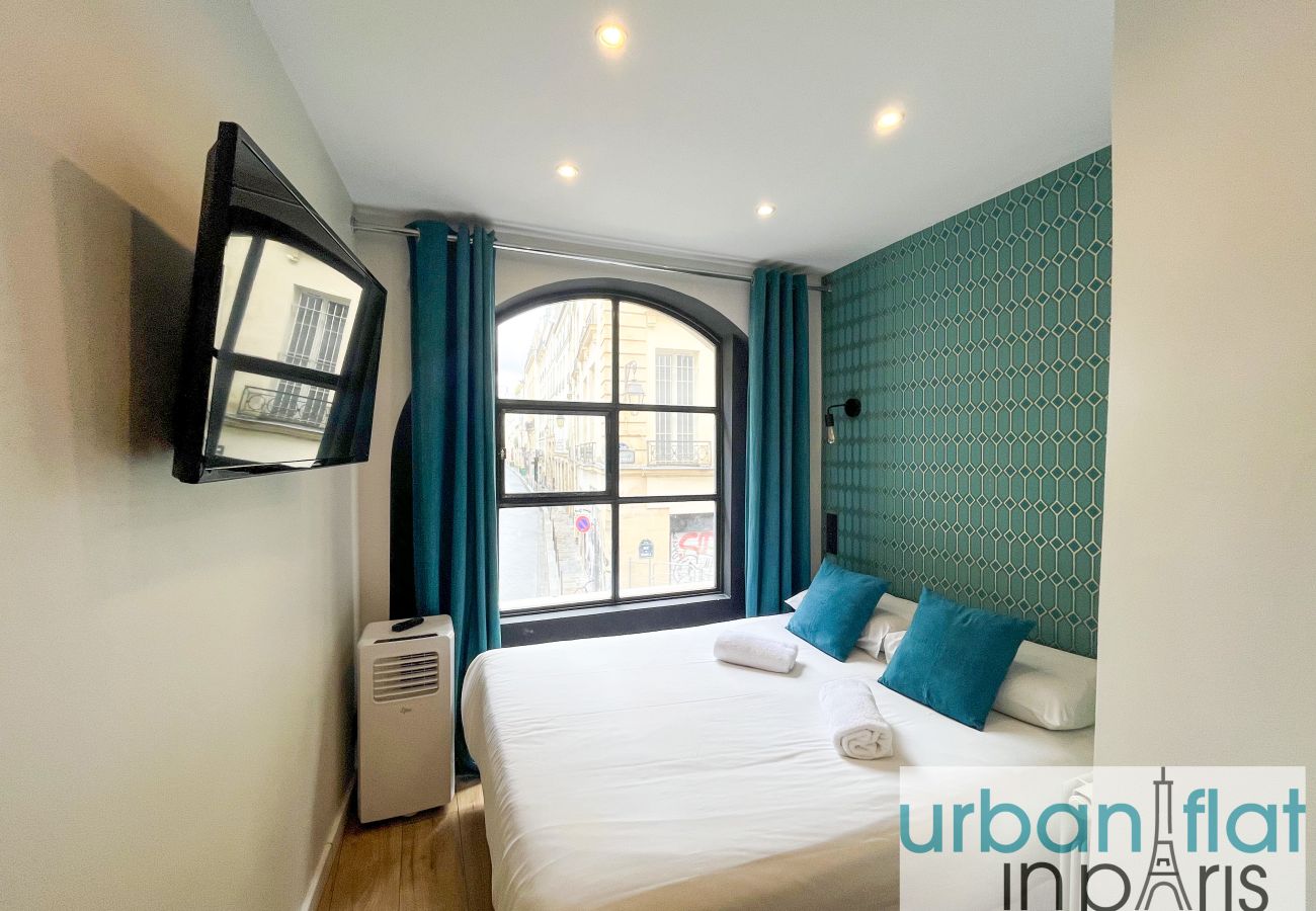 Apartment in Paris - 120 A- Temple Marais