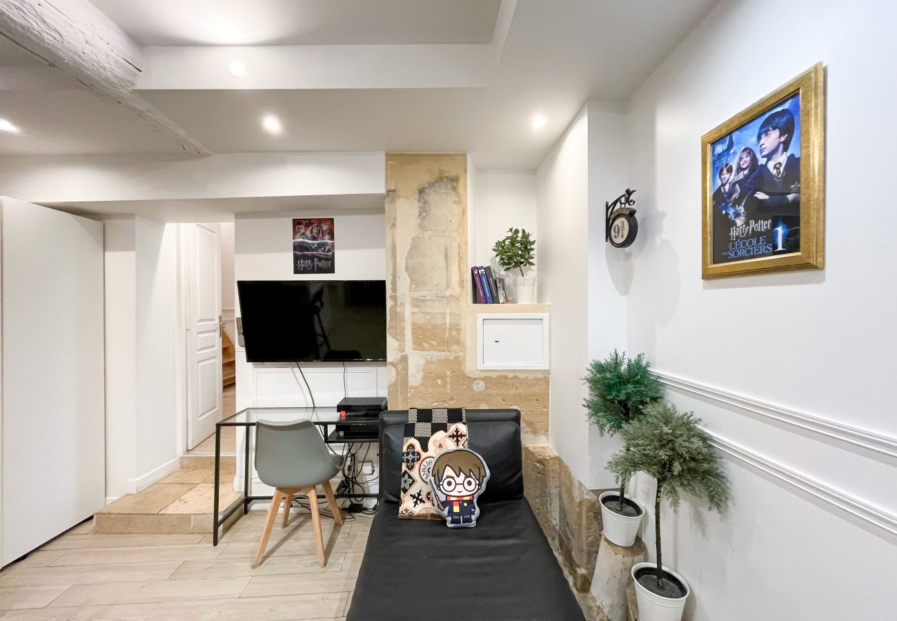 Apartment in Paris - 19 - Petit Carreau