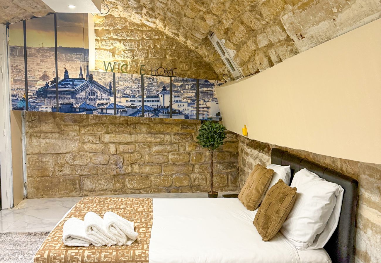 Apartment in Paris - 154 - Croissant