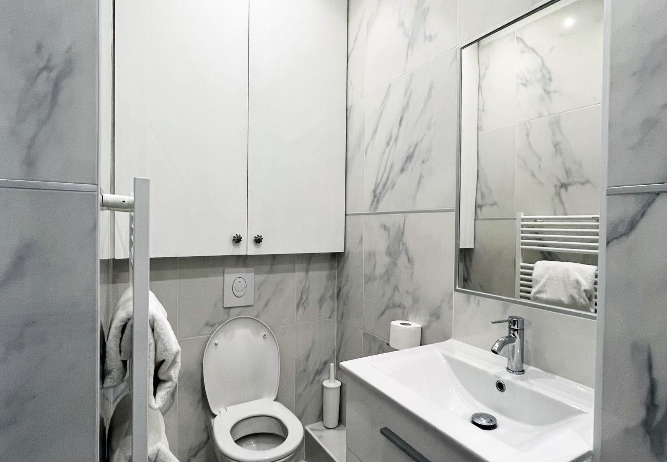 Apartment in Paris - 157 A - Chanel 210 Saint Denis