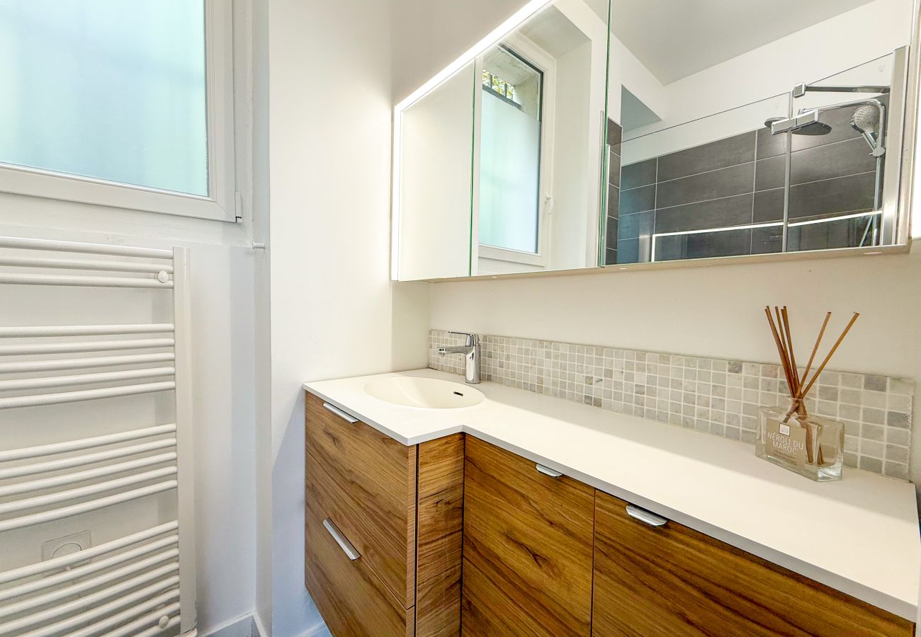 Apartment in Paris - 169 - Coriolis