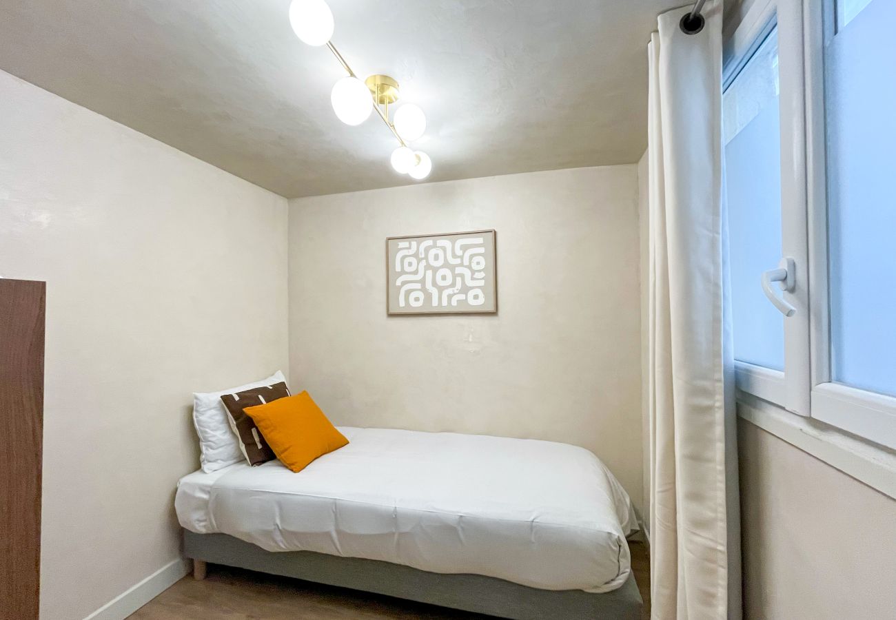 Apartment in Paris - 199 B - Aboukir RDC