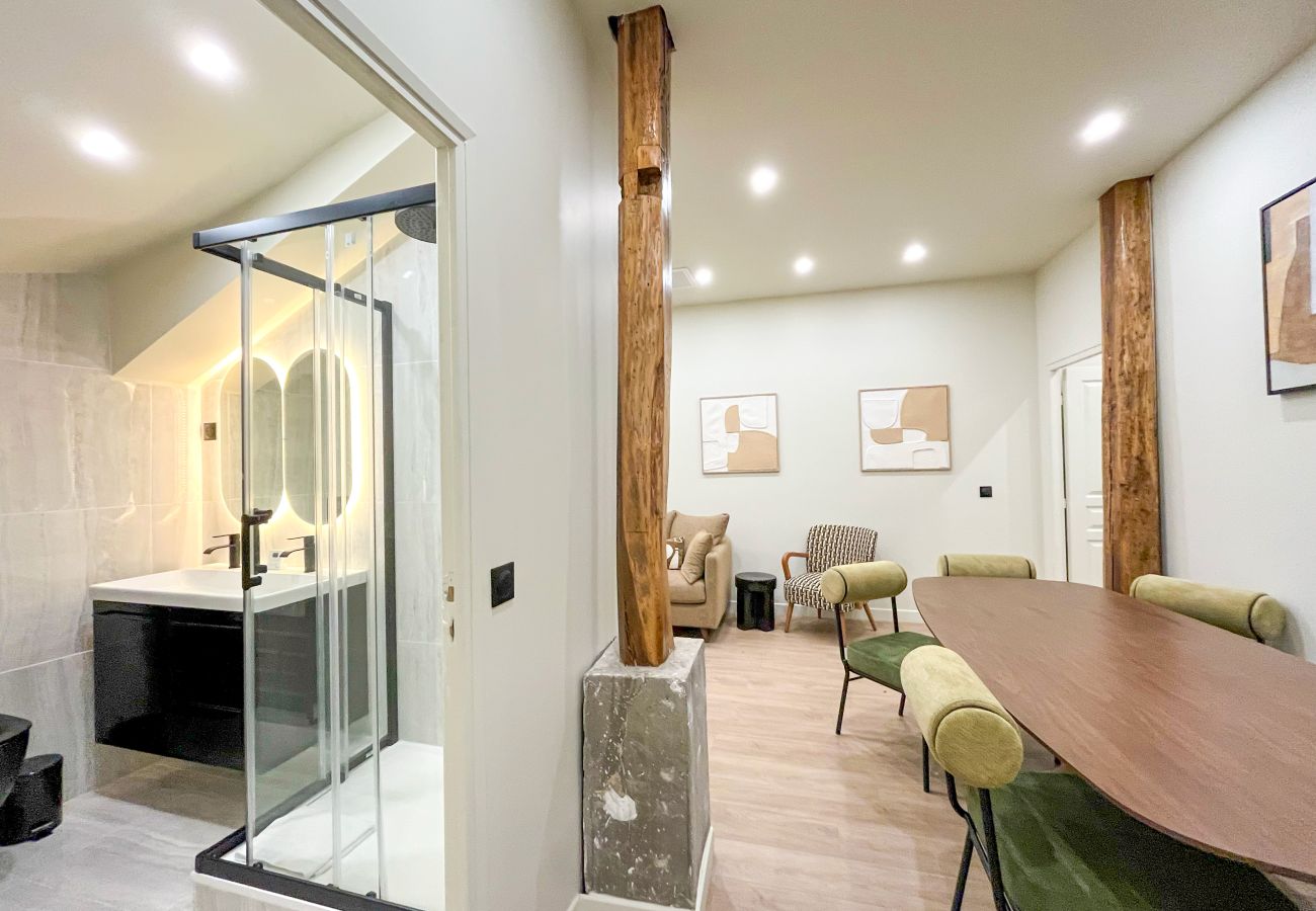 Apartment in Paris - 199 B - Aboukir RDC
